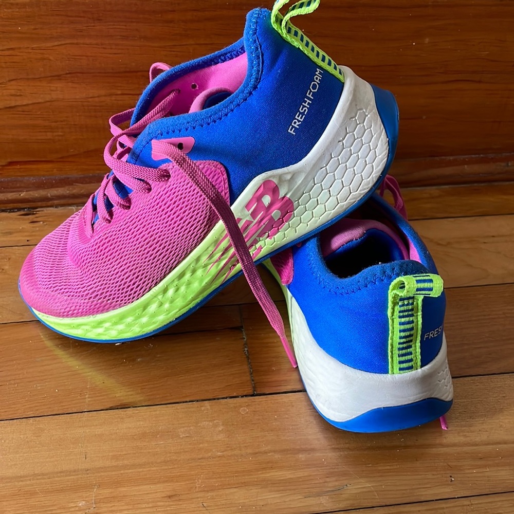 Fresh foam new balance sneakers